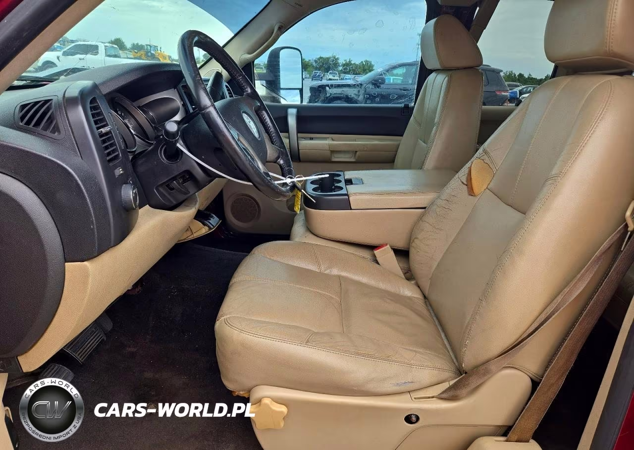 2007 Chevrolet Silverado C1500 VIN:2GCEC19J371593897 - 7