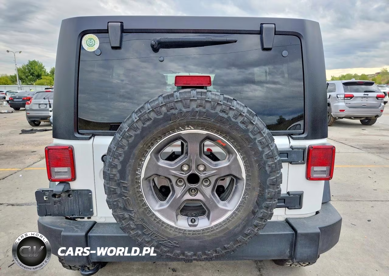 2017 Jeep Wrangler Unlimited Sport VIN:1C4HJWDG6HL718592 - 6