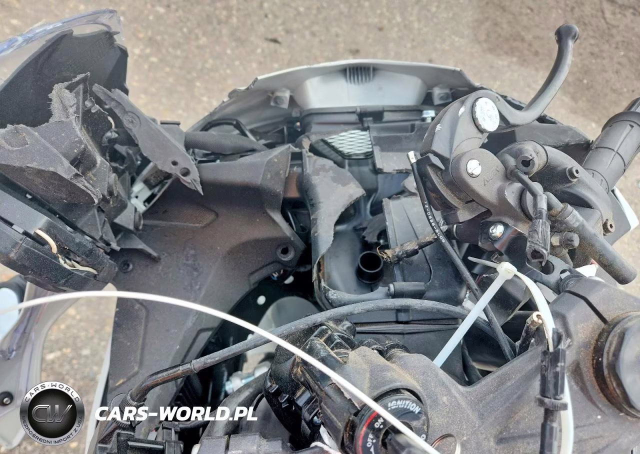 2026 Kawasaki Zx636 K VIN:JKBZXJJ11TA049521 - 7