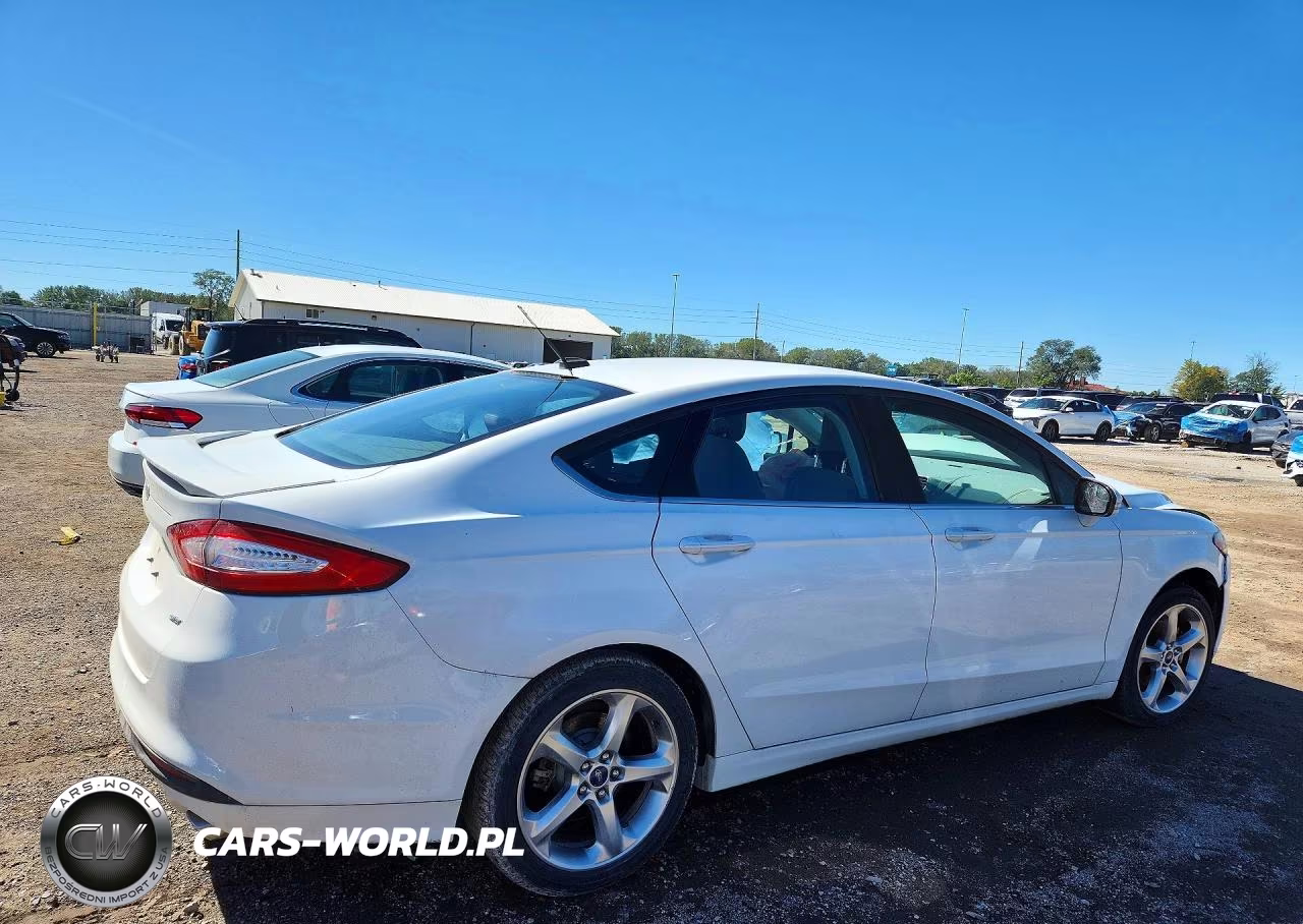 2013 Ford Fusion Se VIN:3FA6P0H70DR357942 - 3