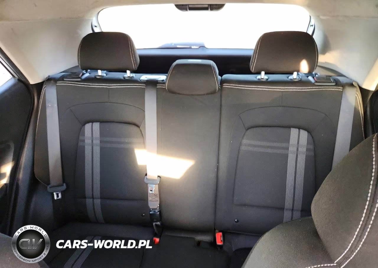 2022 Hyundai Venue Sel VIN:KMHRC8A33NU168796 - 10