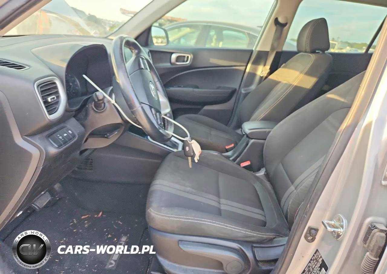 2022 Hyundai Venue Sel VIN:KMHRC8A33NU168796 - 7