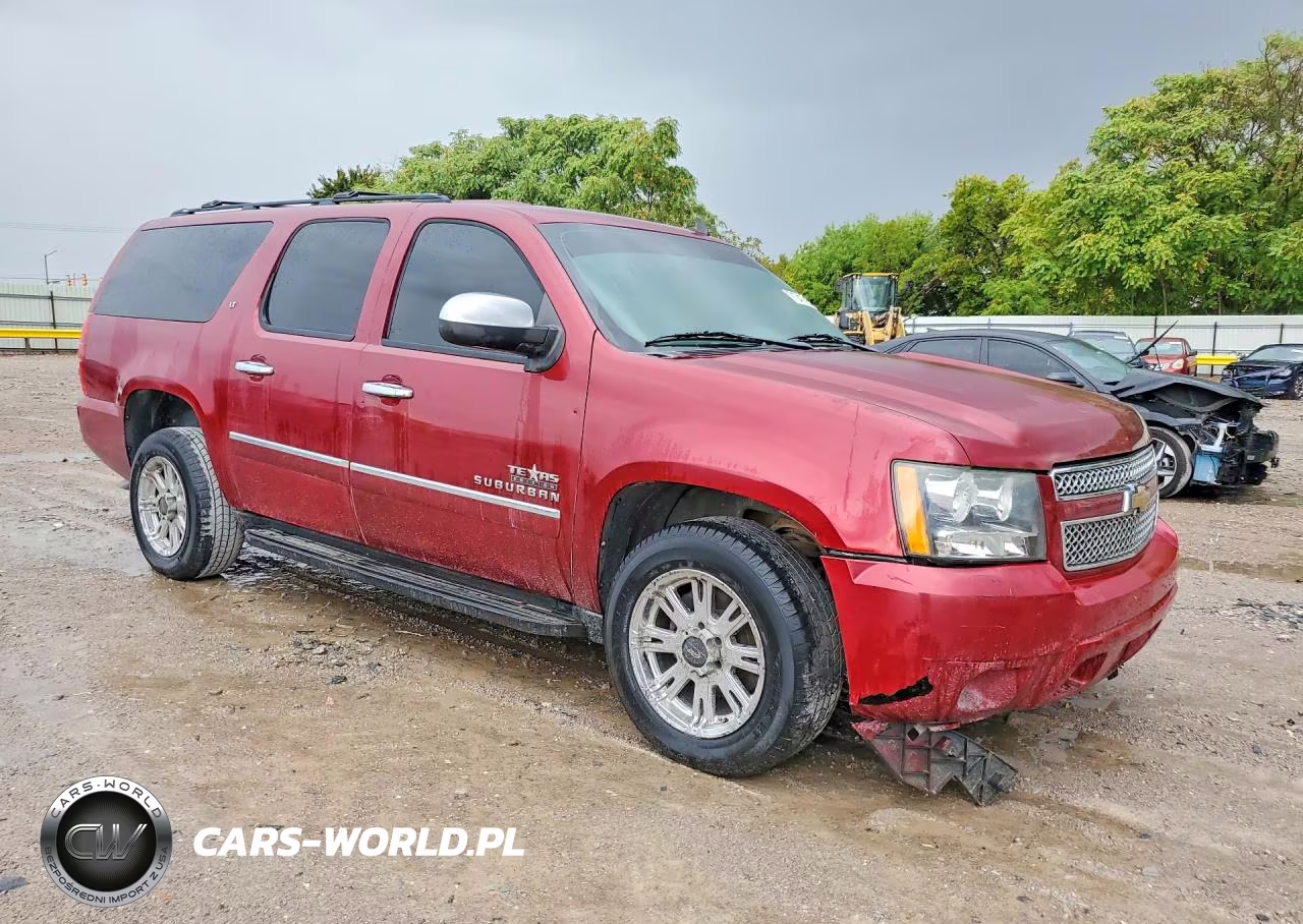 2011 Chevrolet Suburban C1500 Lt VIN:1GNSCJE09BR270364 - 4