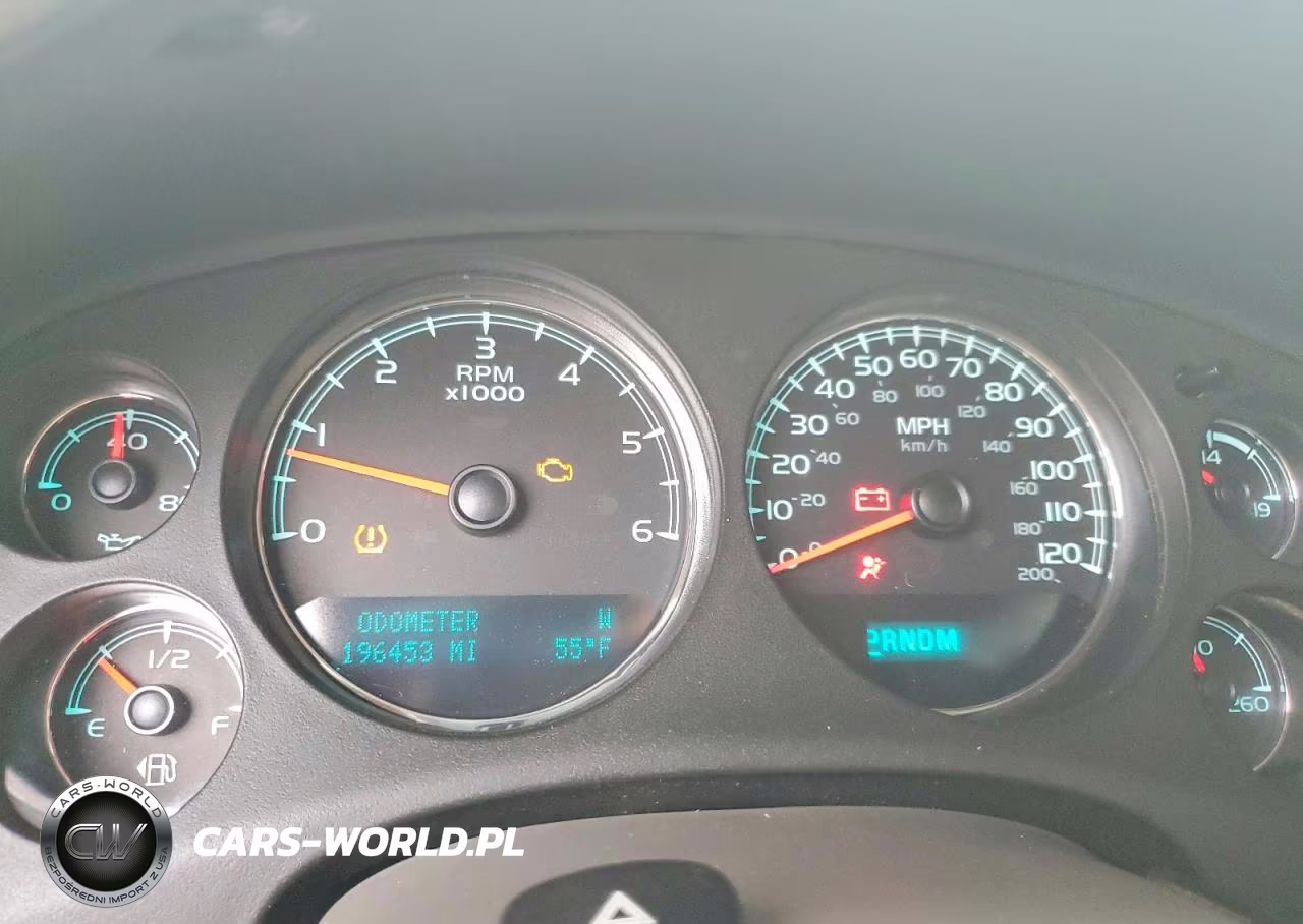 2011 Chevrolet Suburban C1500 Lt VIN:1GNSCJE09BR270364 - 9