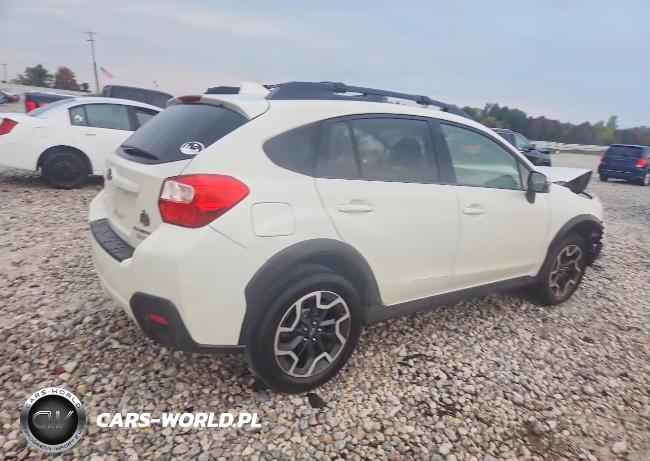 2016 Subaru Crosstrek Limited VIN:JF2GPANCXG8346427 - 3