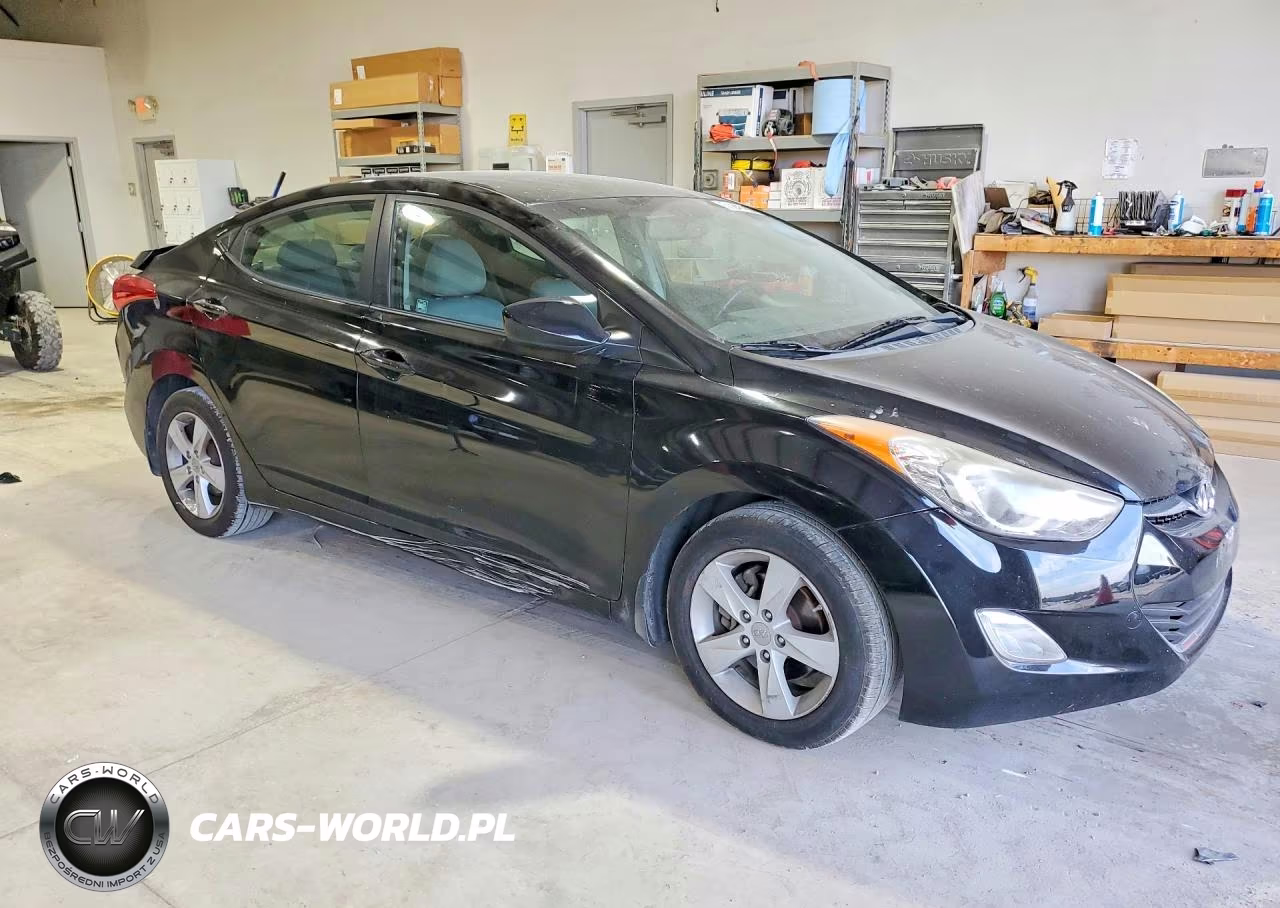 2012 Hyundai Elantra Gls VIN:KMHDH4AE4CU440176 - 4