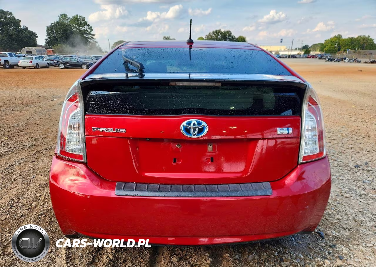 2013 Toyota Prius Three VIN:JTDKN3DU2D5596150 - 6