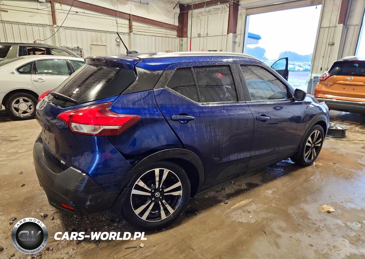 2019 Nissan Kicks Sv VIN:3N1CP5CU4KL567678 - 3