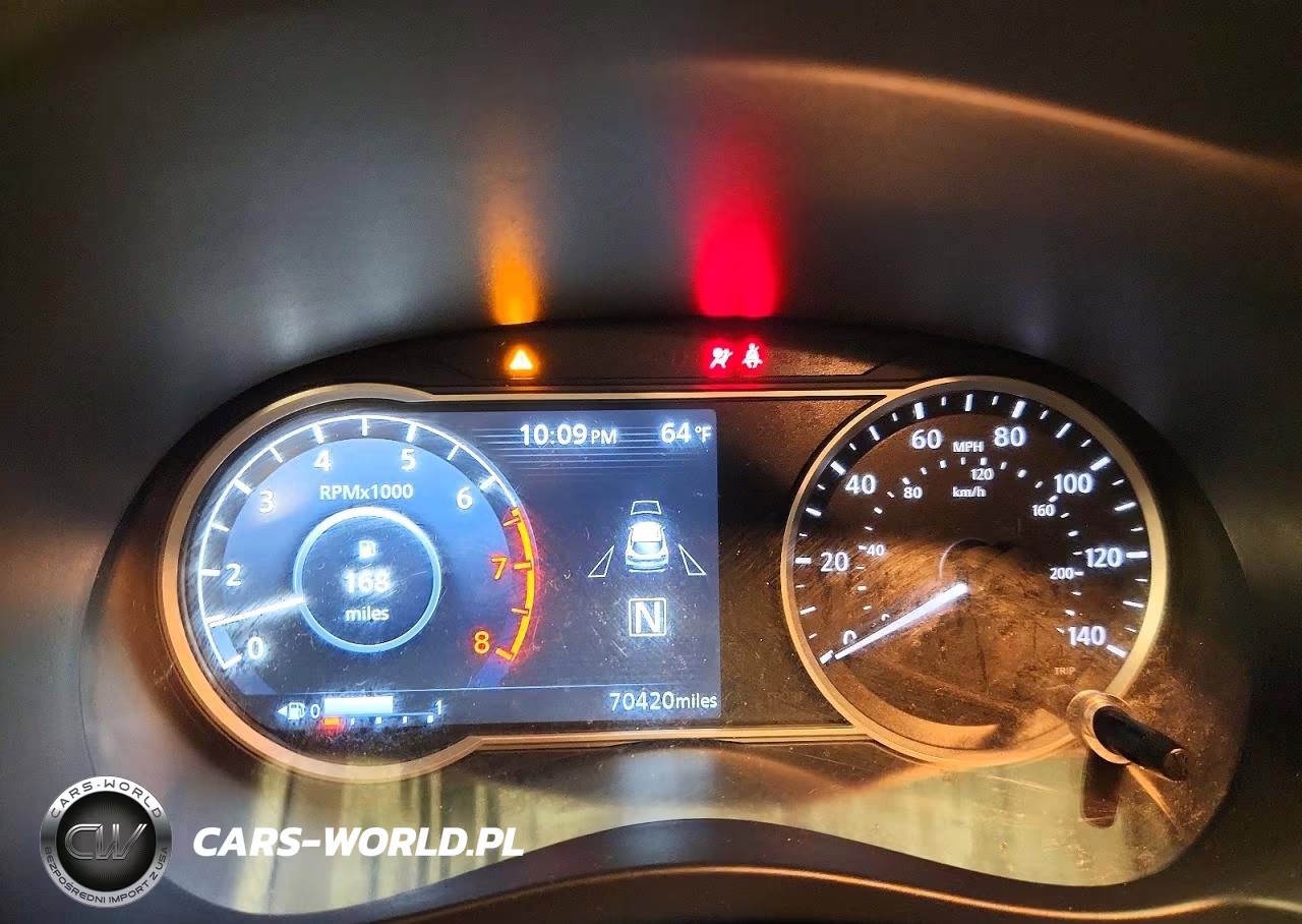 2019 Nissan Kicks Sv VIN:3N1CP5CU4KL567678 - 9