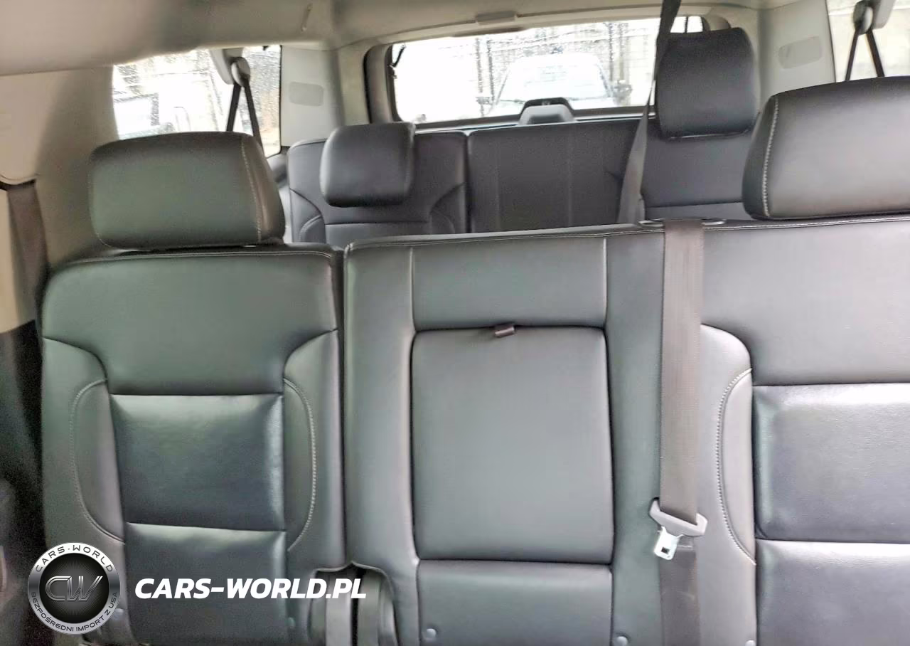2019 Chevrolet Suburban C1500 Lt VIN:1GNSCHKC4KR398731 - 10