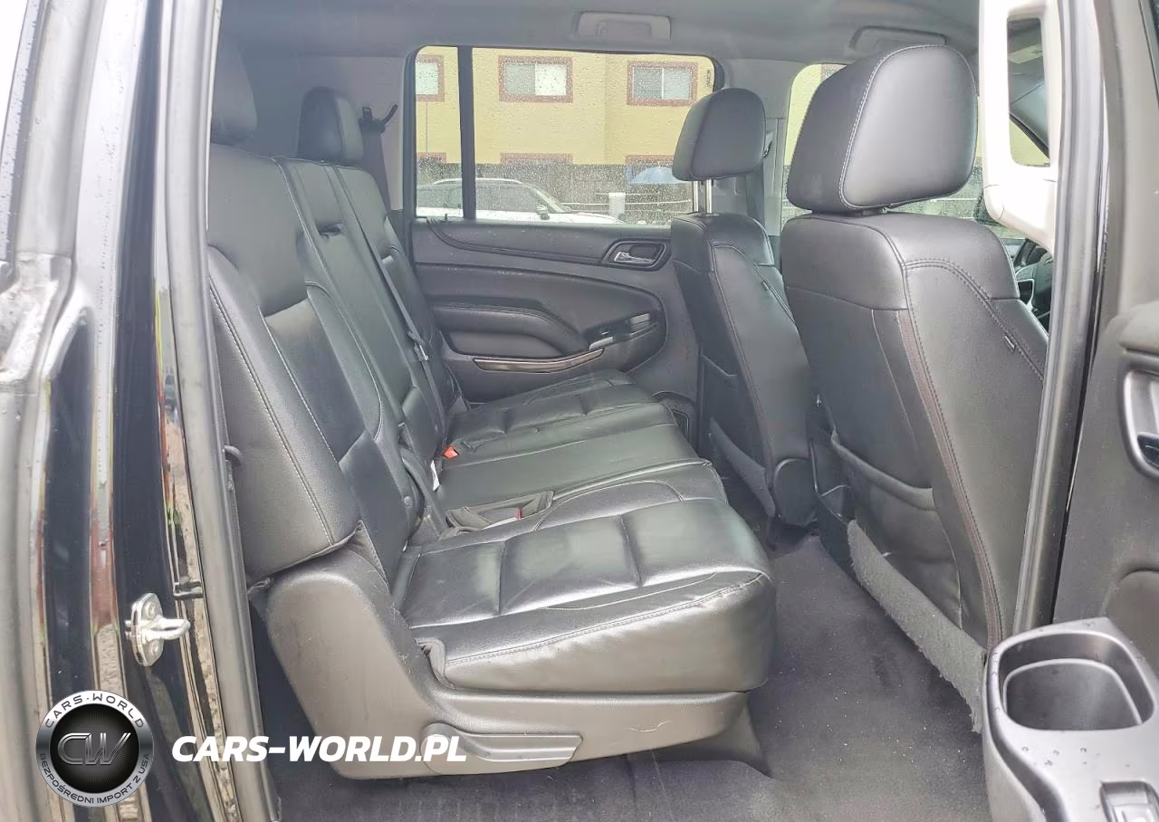 2019 Chevrolet Suburban C1500 Lt VIN:1GNSCHKC4KR398731 - 11