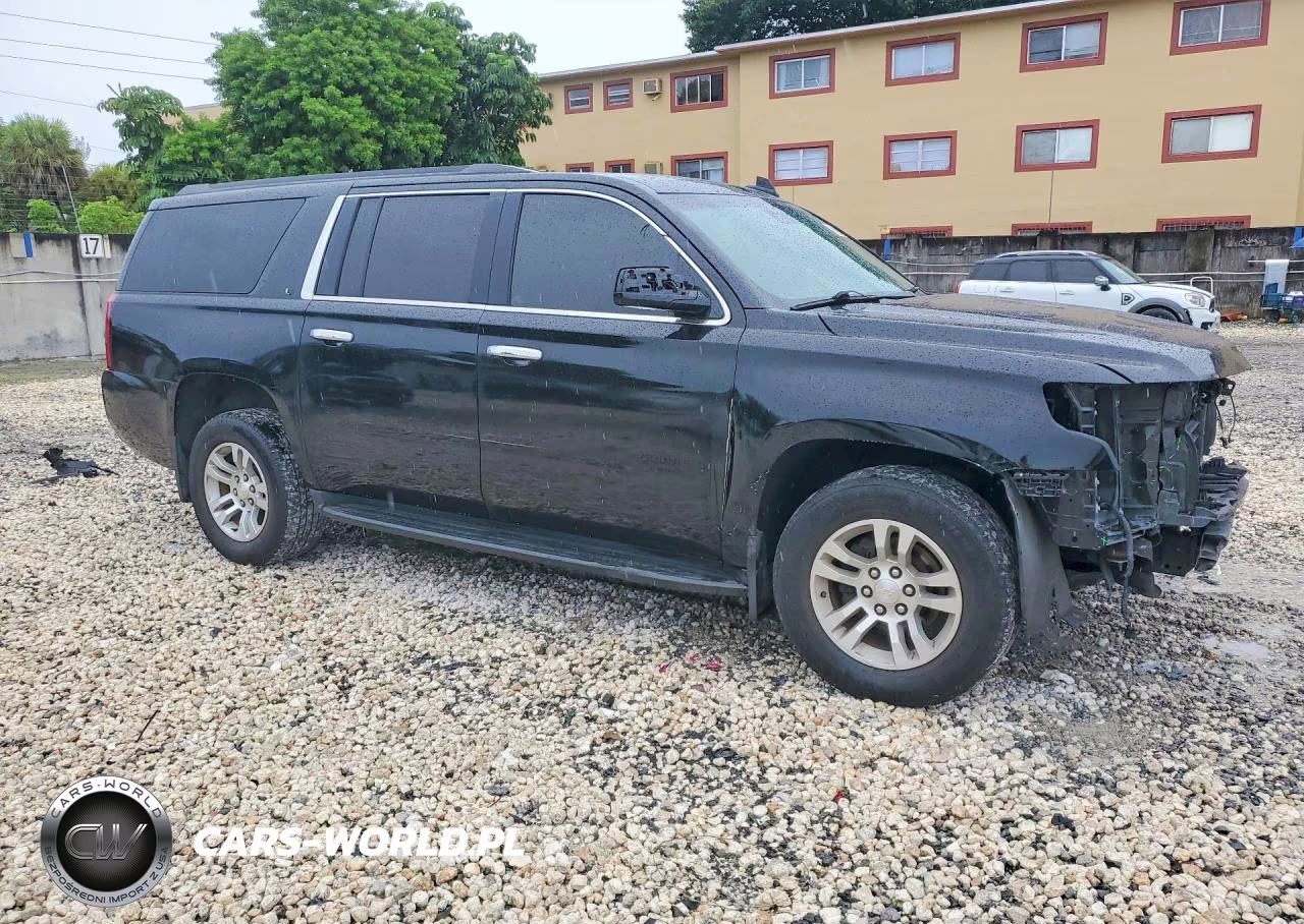 2019 Chevrolet Suburban C1500 Lt VIN:1GNSCHKC4KR398731 - 4