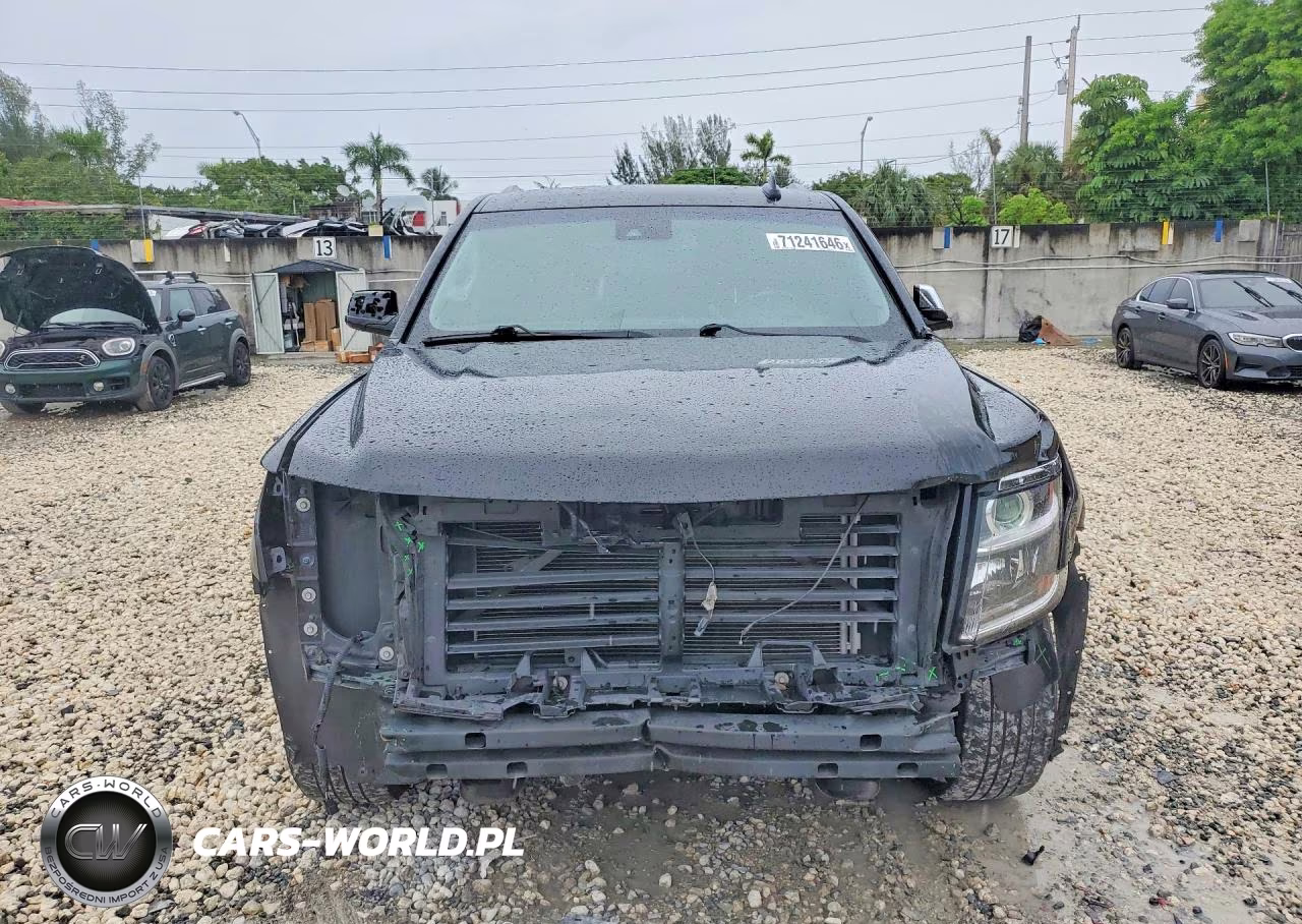 2019 Chevrolet Suburban C1500 Lt VIN:1GNSCHKC4KR398731 - 5