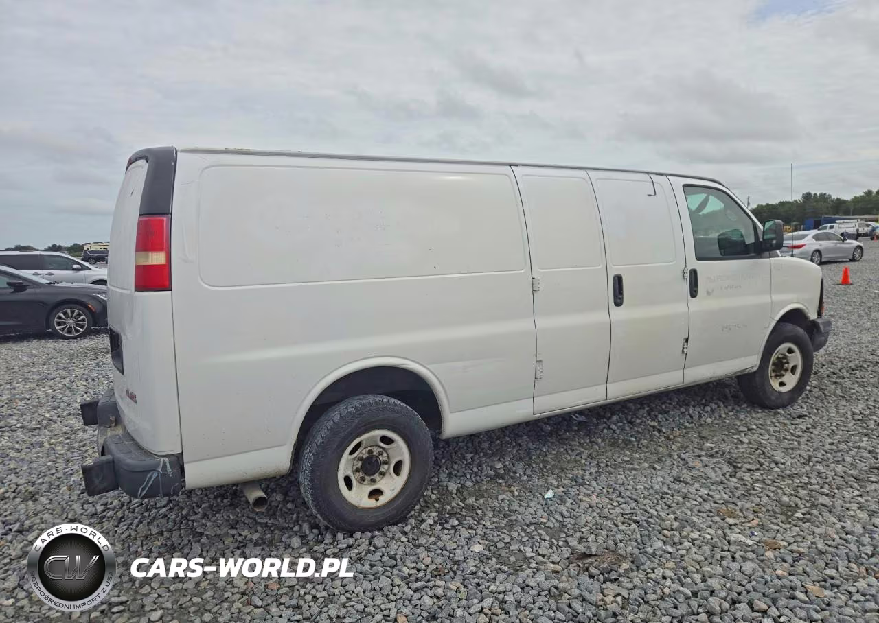 2011 GMC Savana G2500 VIN:1GTW7GCA4B1900335 - 3