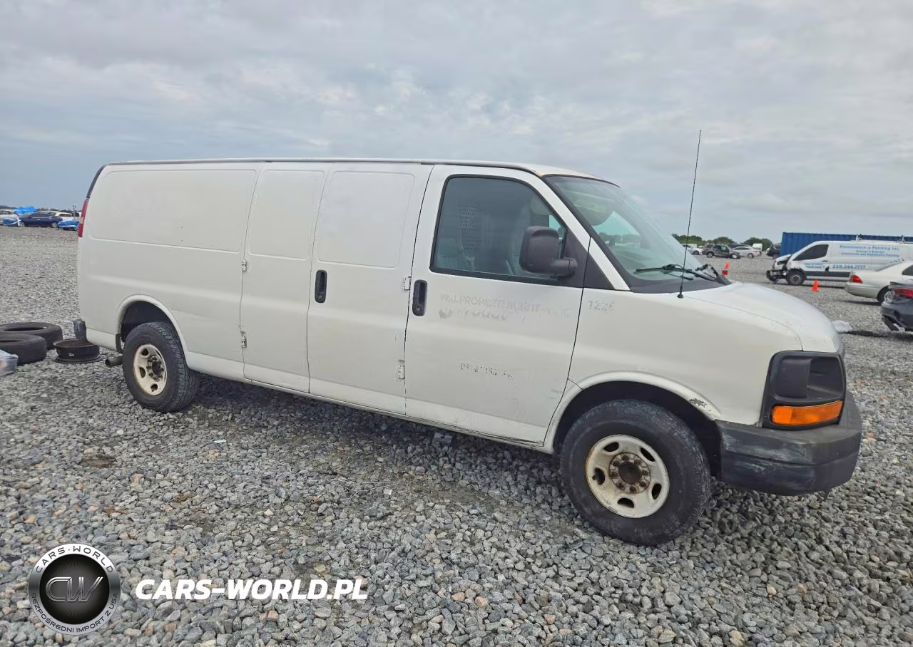 2011 GMC Savana G2500 VIN:1GTW7GCA4B1900335 - 4