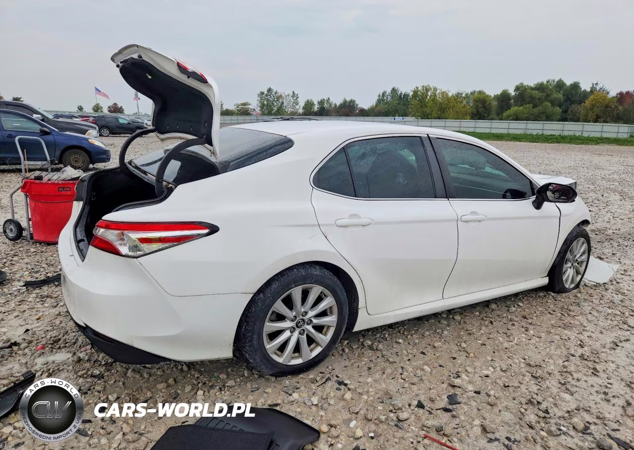 2018 Toyota Camry 4Wd VIN:4T1B11HK4JU125977 - 3
