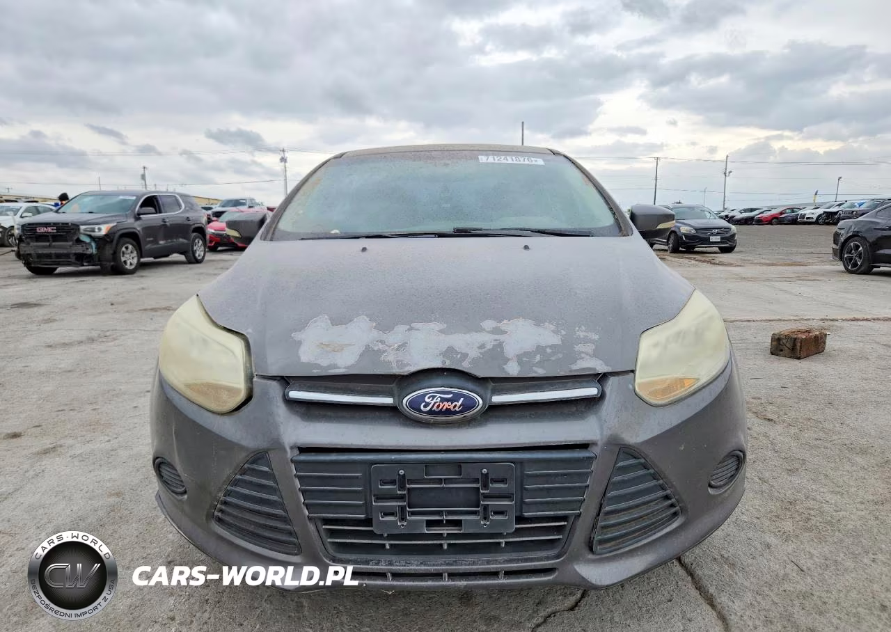 2014 Ford Focus Se VIN:1FADP3F26EL373062 - 5