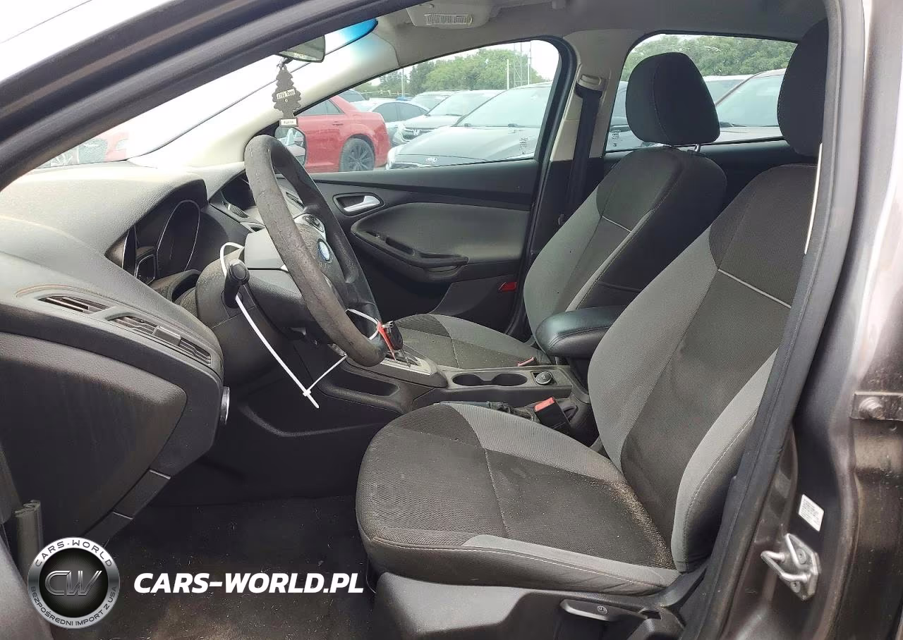 2014 Ford Focus Se VIN:1FADP3F26EL373062 - 7