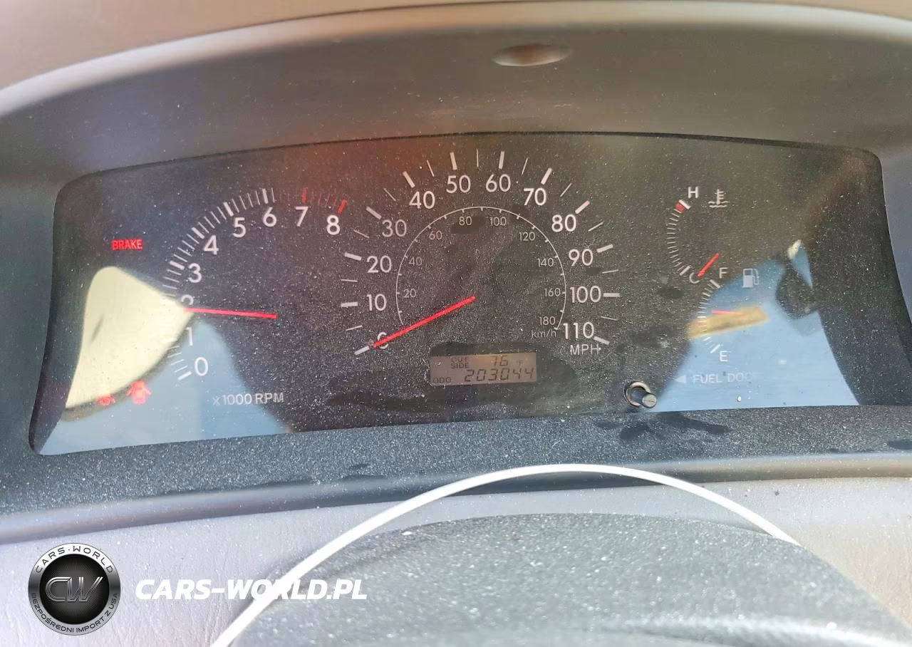 2008 Toyota Corolla Le VIN:1NXBR32E48Z013925 - 9