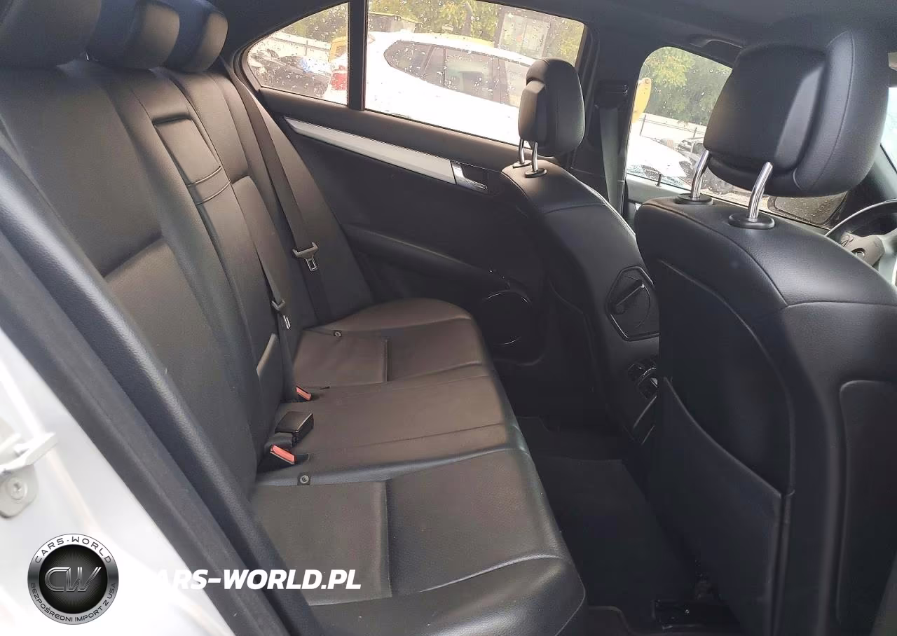 2008 Mercedes-Benz C 300 4Matic VIN:WDDGF81XX8F119003 - 10