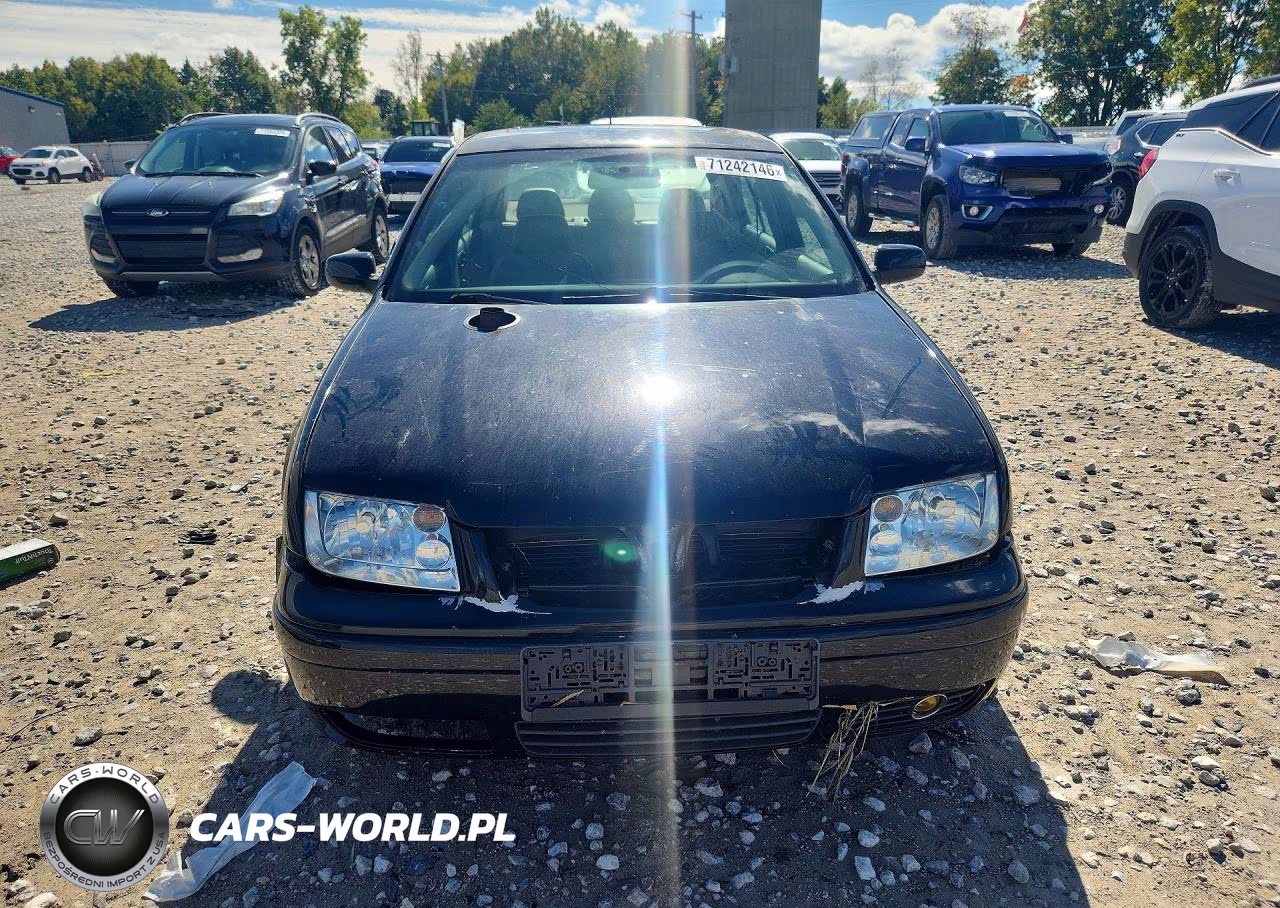 2000 Volkswagen Jetta Gls Tdi VIN:3VWSF29M6YM138950 - 5