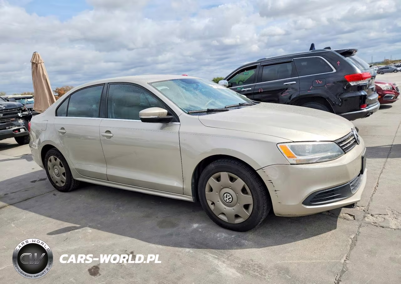 2013 Volkswagen Jetta Se VIN:3VWDX7AJ5DM220053 - 4