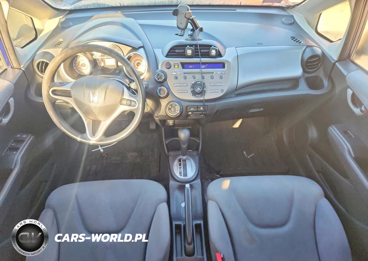 2013 Honda Fit VIN:JHMGE8H35DC020731 - 8
