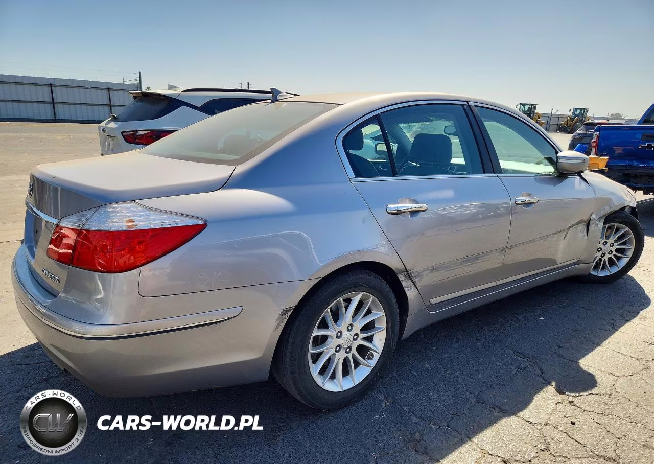 2010 Hyundai Genesis 3.8L VIN:KMHGC4DE7AU081457 - 3