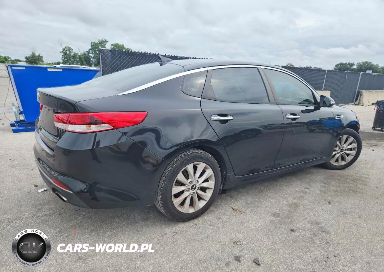 2018 Kia Optima Lx VIN:5XXGT4L35JG261630 - 3
