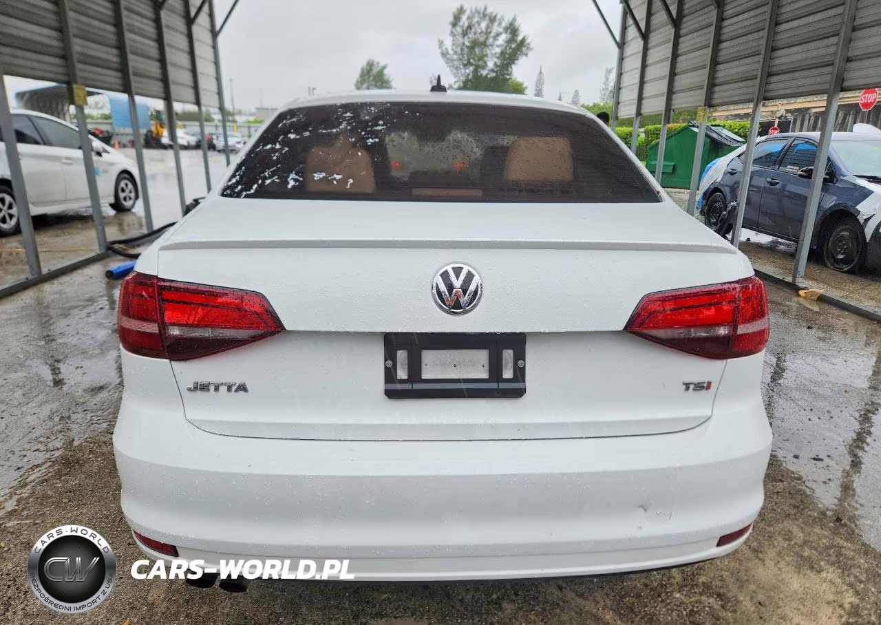 2016 Volkswagen Jetta Sport VIN:3VWD17AJ8GM306088 - 6