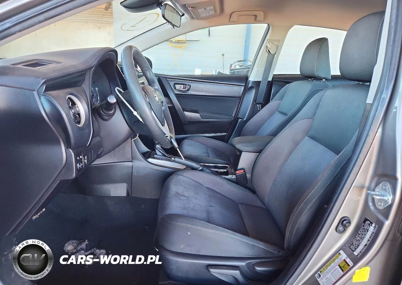 2018 Toyota Corolla Le VIN:5YFBURHE6JP826408 - 7