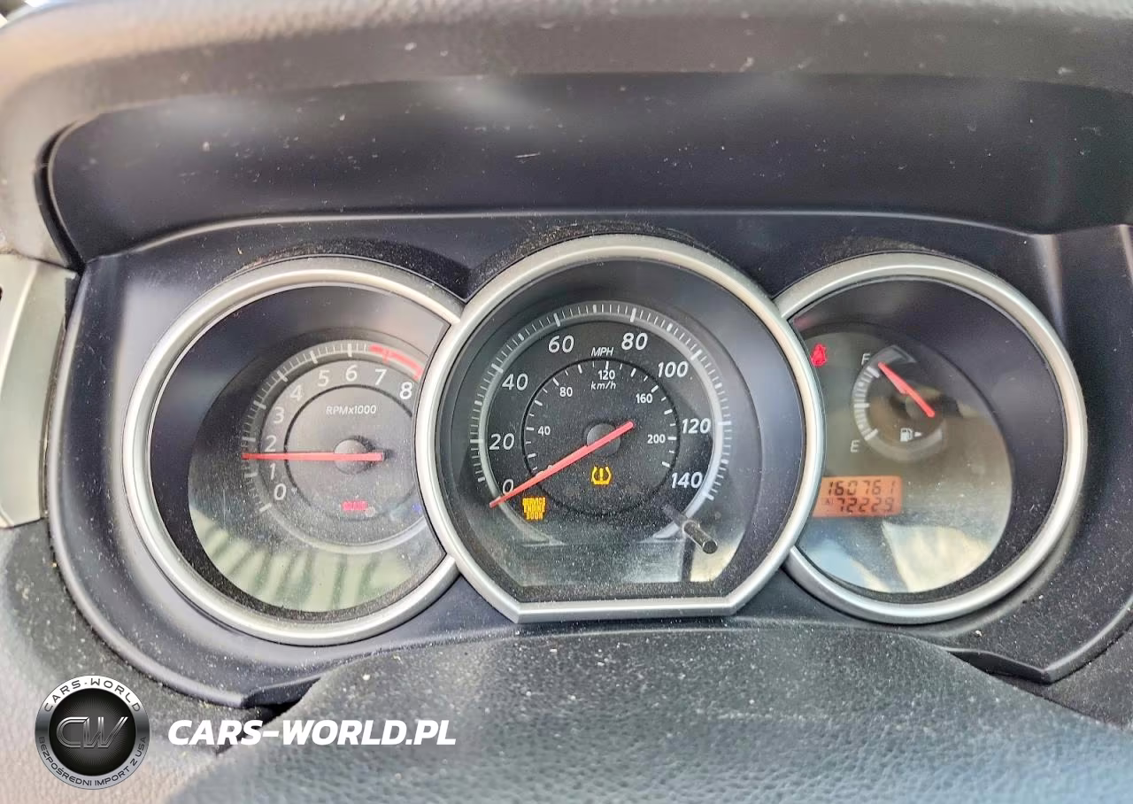 2010 Nissan Versa 1.8 S VIN:3N1BC1CP8AL393428 - 9