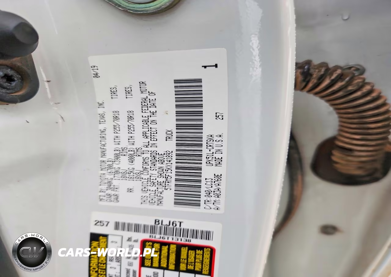 2019 Toyota Tundra Sr VIN:5TFRM5F15KX141892 - 12