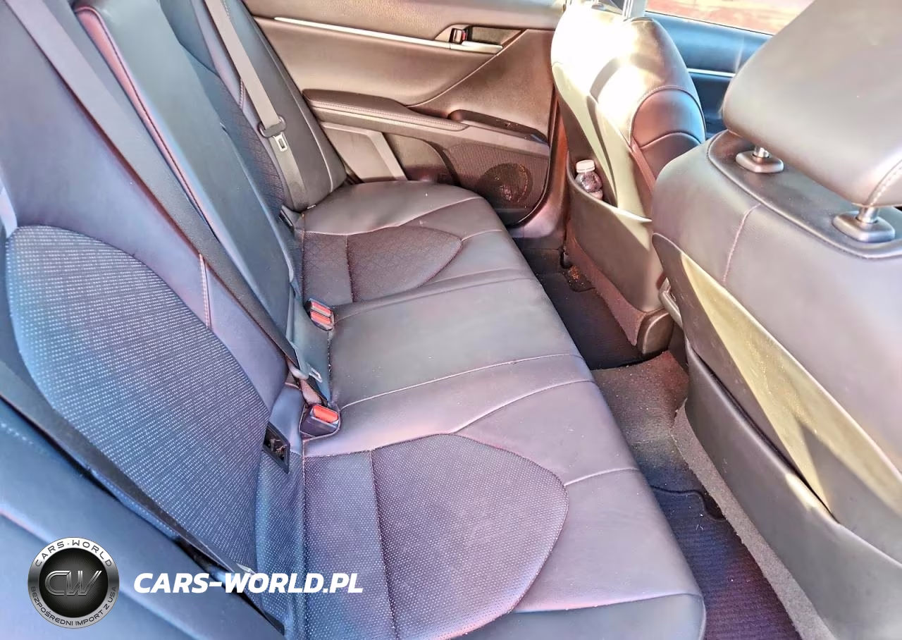 2021 Toyota Camry Xse VIN:4T1K61AK2MU487466 - 10