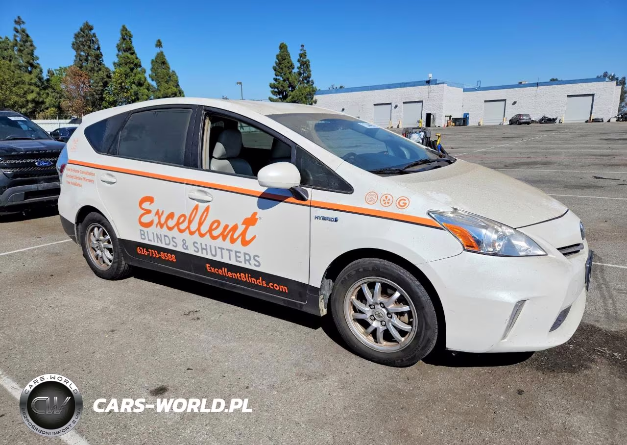 2012 Toyota Prius V Two VIN:JTDZN3EU7C3128227 - 4