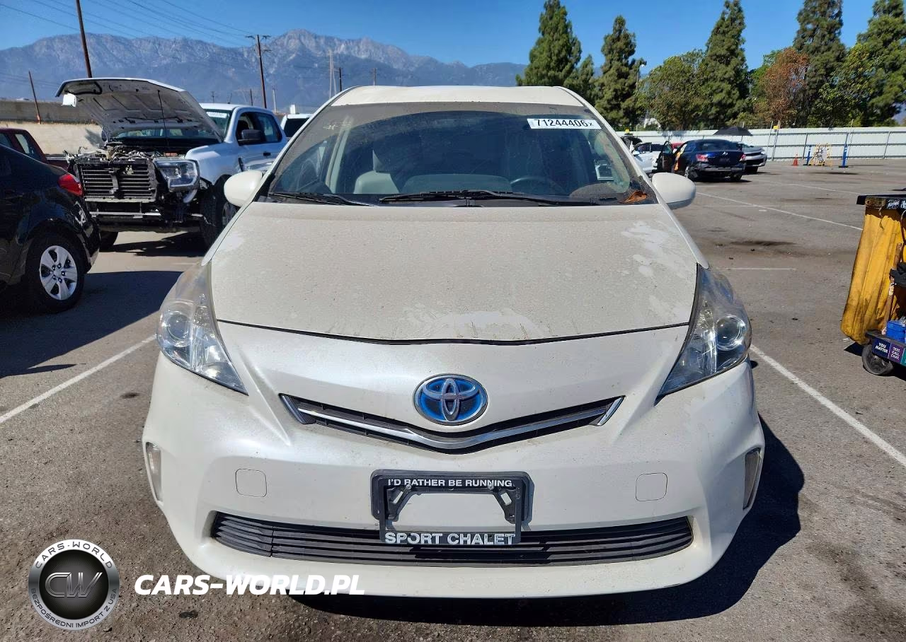 2012 Toyota Prius V Two VIN:JTDZN3EU7C3128227 - 5