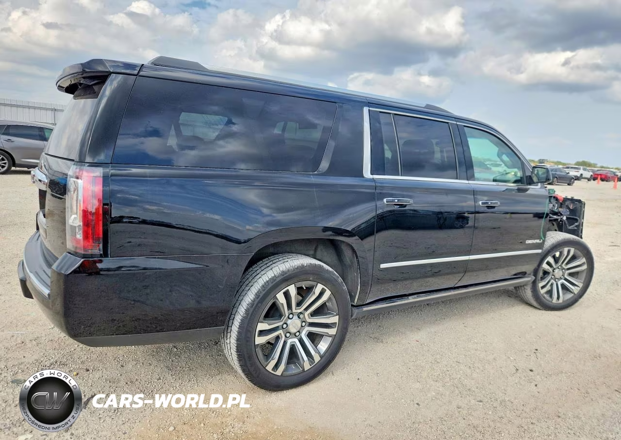 2017 GMC Yukon Xl Denali VIN:1GKS2HKJ6HR204515 - 3