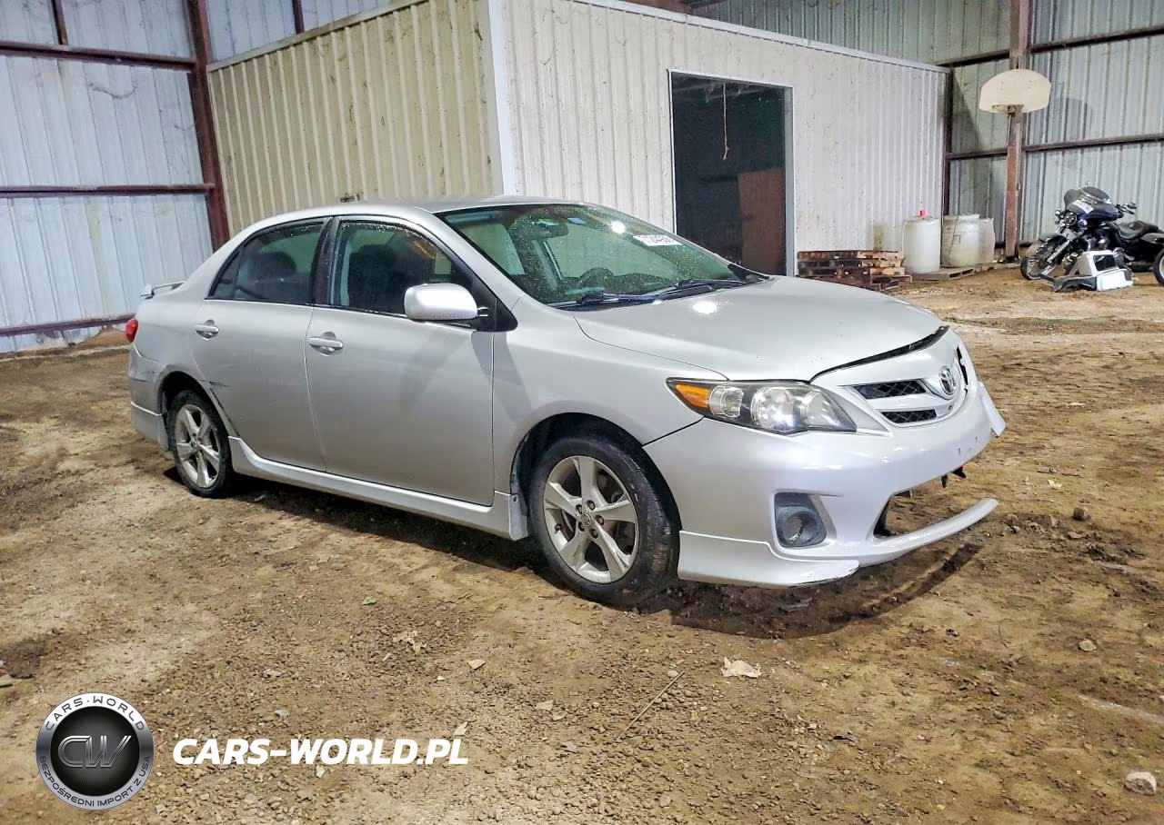 2011 Toyota Corolla S VIN:2T1BU4EE5BC586972 - 4