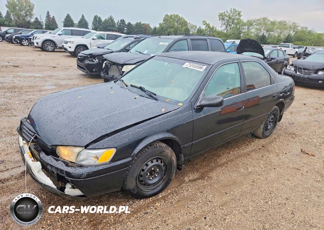 1999 Toyota Camry Le VIN:4T1BG22KXXU596747 - 1