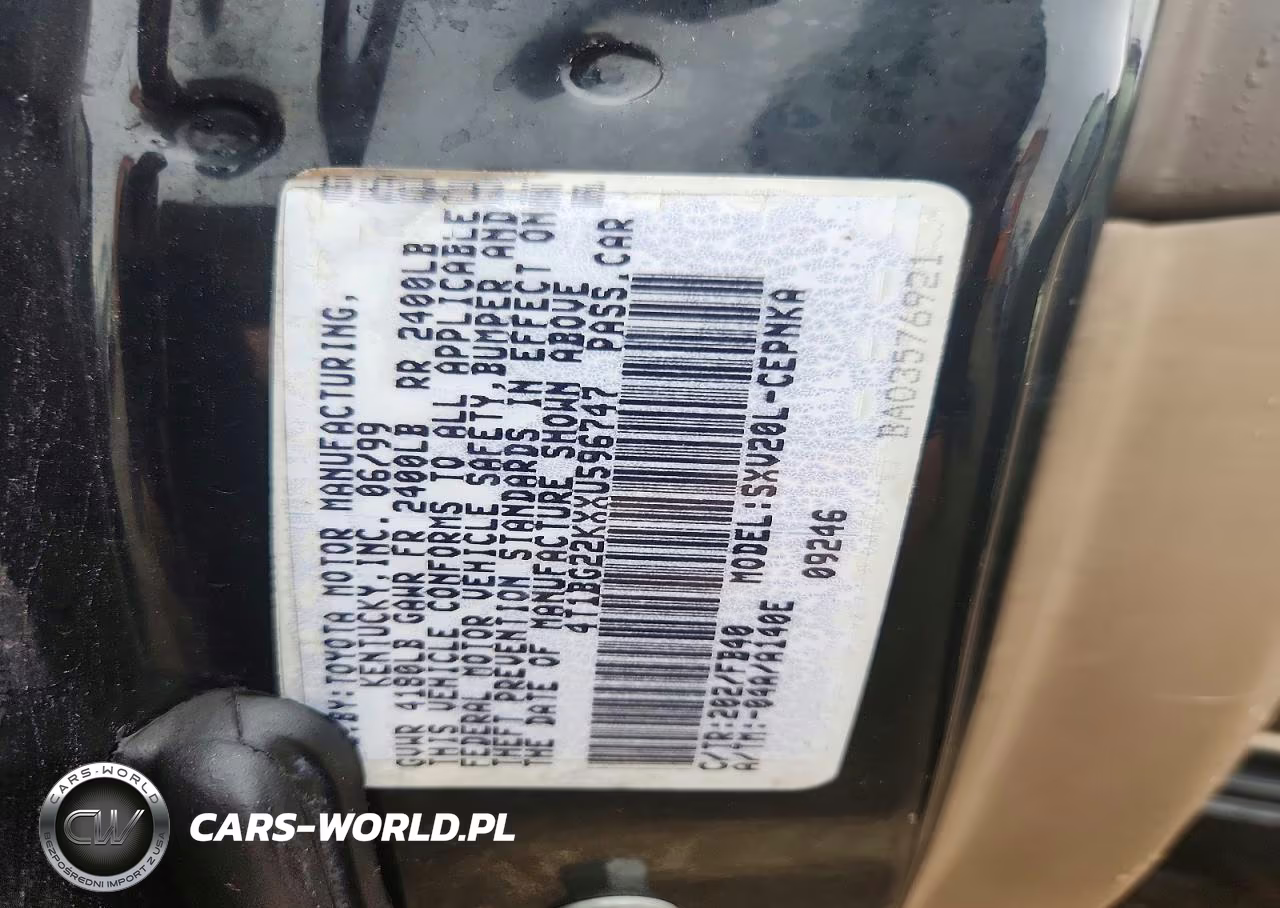 1999 Toyota Camry Le VIN:4T1BG22KXXU596747 - 12