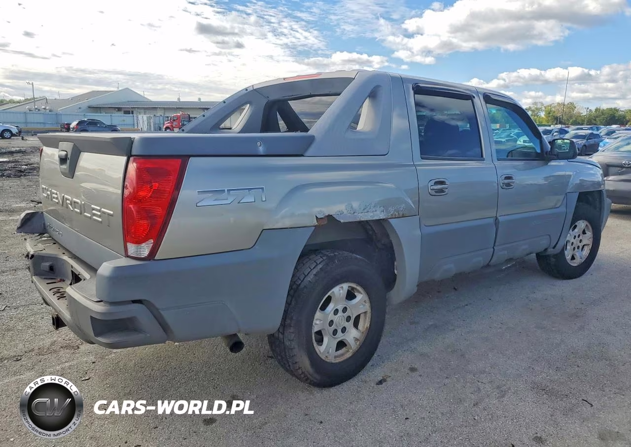 2002 Chevrolet Avalanche K1500 VIN:3GNEK13T82G226868 - 3