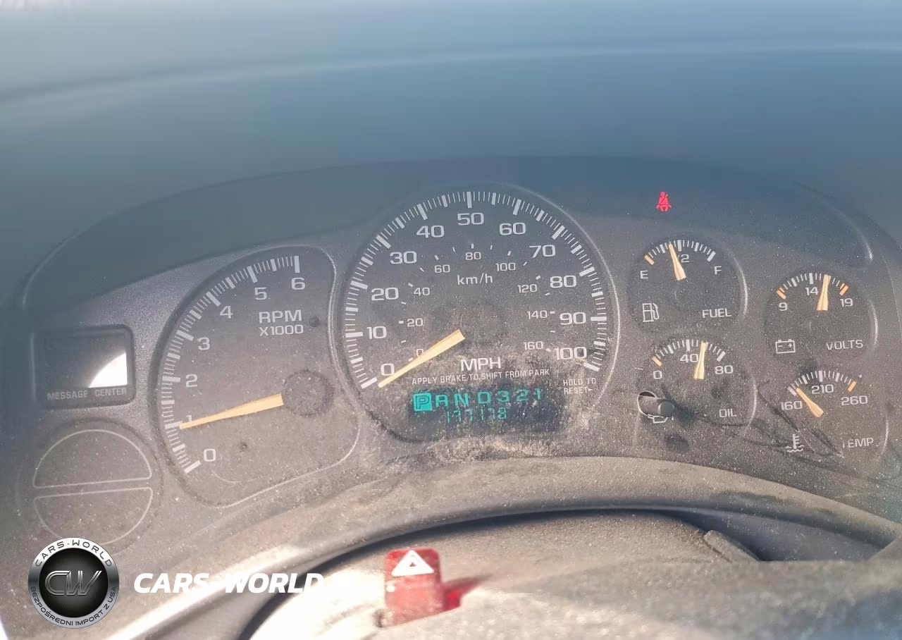 2002 Chevrolet Avalanche K1500 VIN:3GNEK13T82G226868 - 9