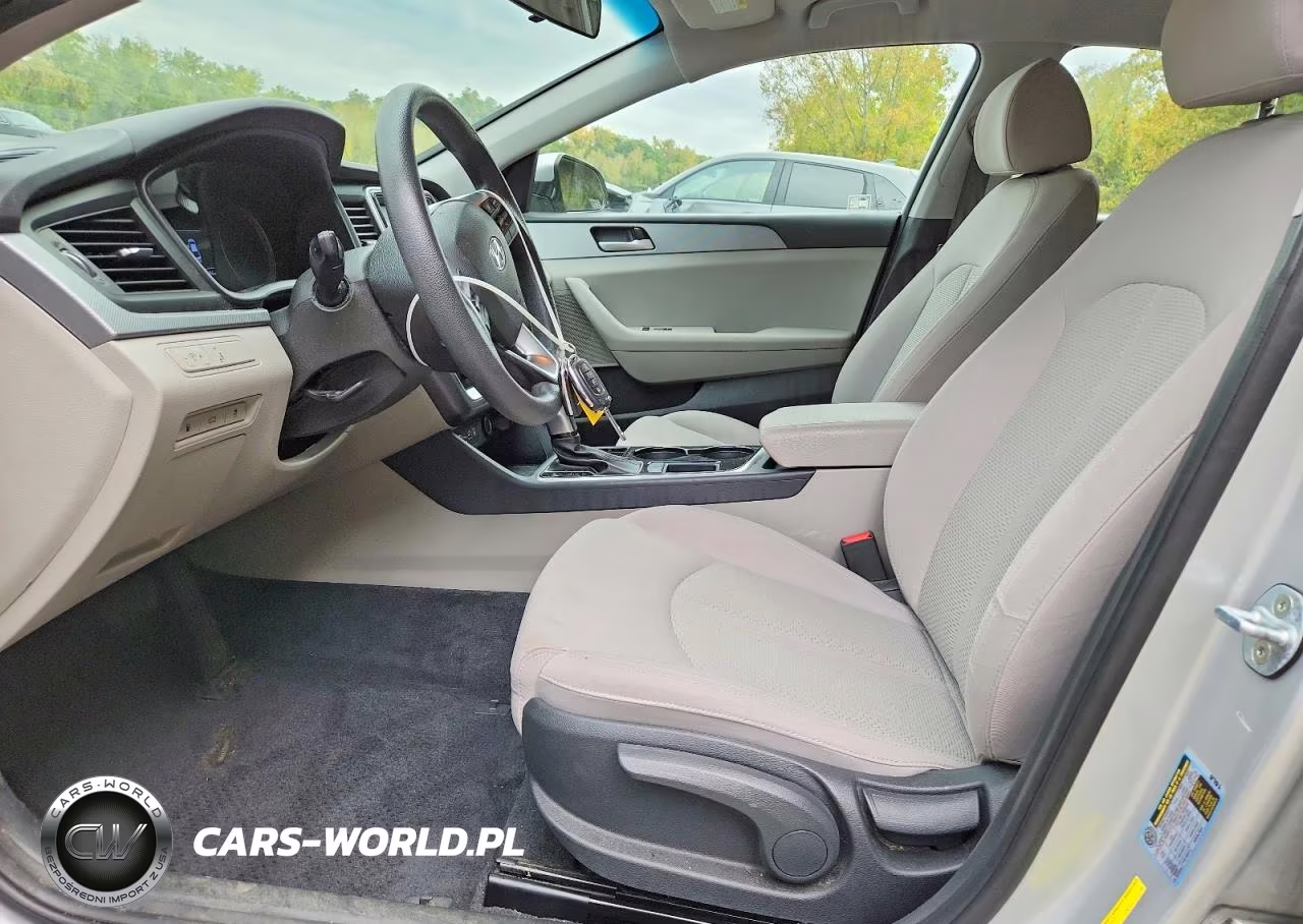 2019 Hyundai Sonata Se VIN:5NPE24AF1KH744058 - 7