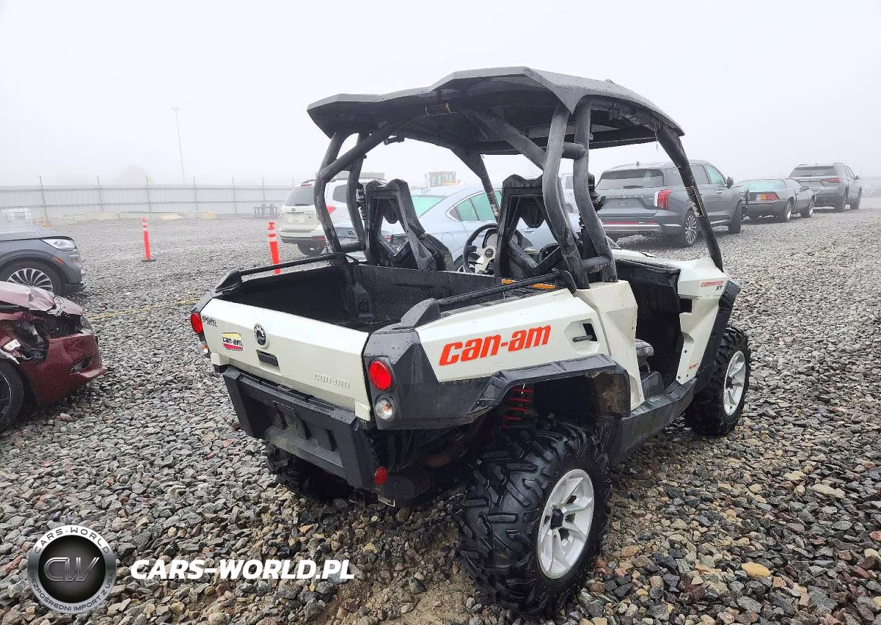 2015 Can-Am Commander Xt Utility Vehicle VIN:3JBKKAP26FJ000904 - 4