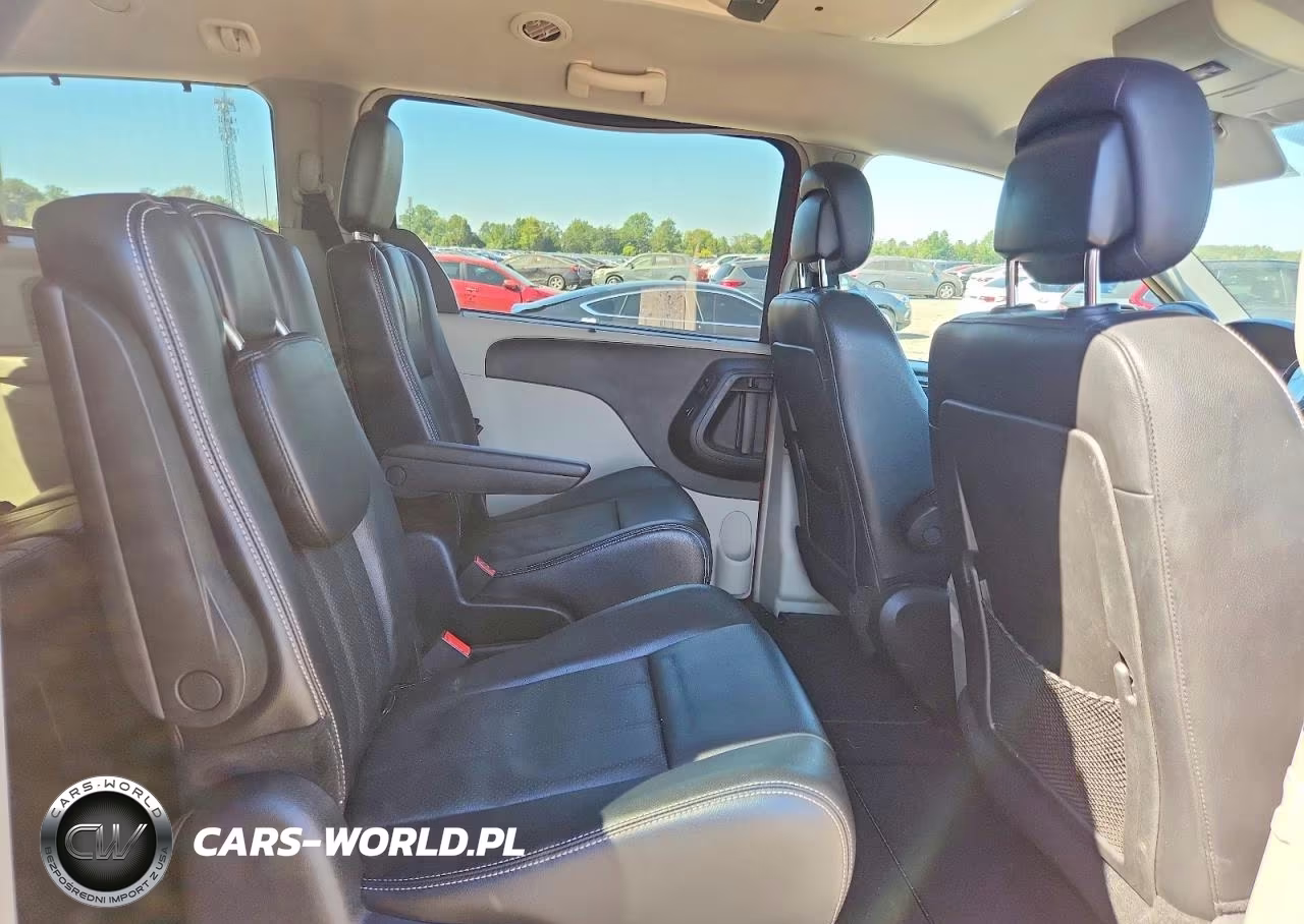 2013 Chrysler Town & Country Touring L VIN:2C4RC1CG0DR714901 - 11