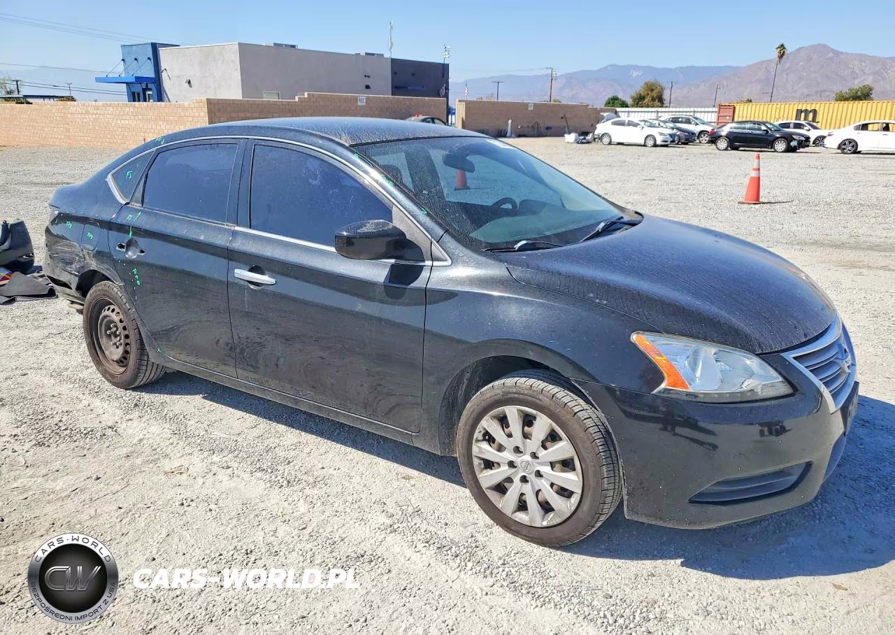 2014 Nissan Sentra S VIN:3N1AB7AP2EL696361 - 4