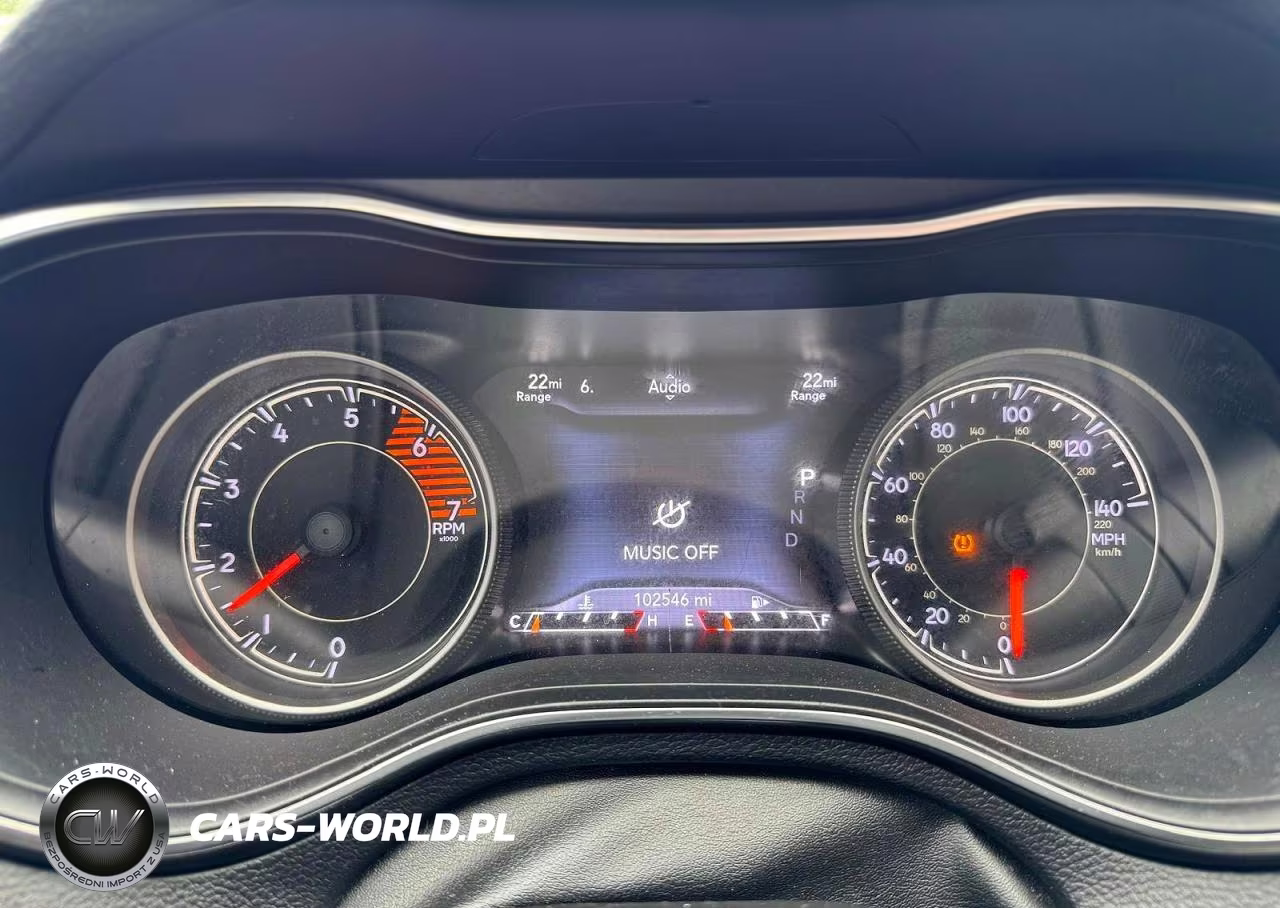 2019 Jeep Cherokee Limited VIN:1C4PJMDN0KD257566 - 7