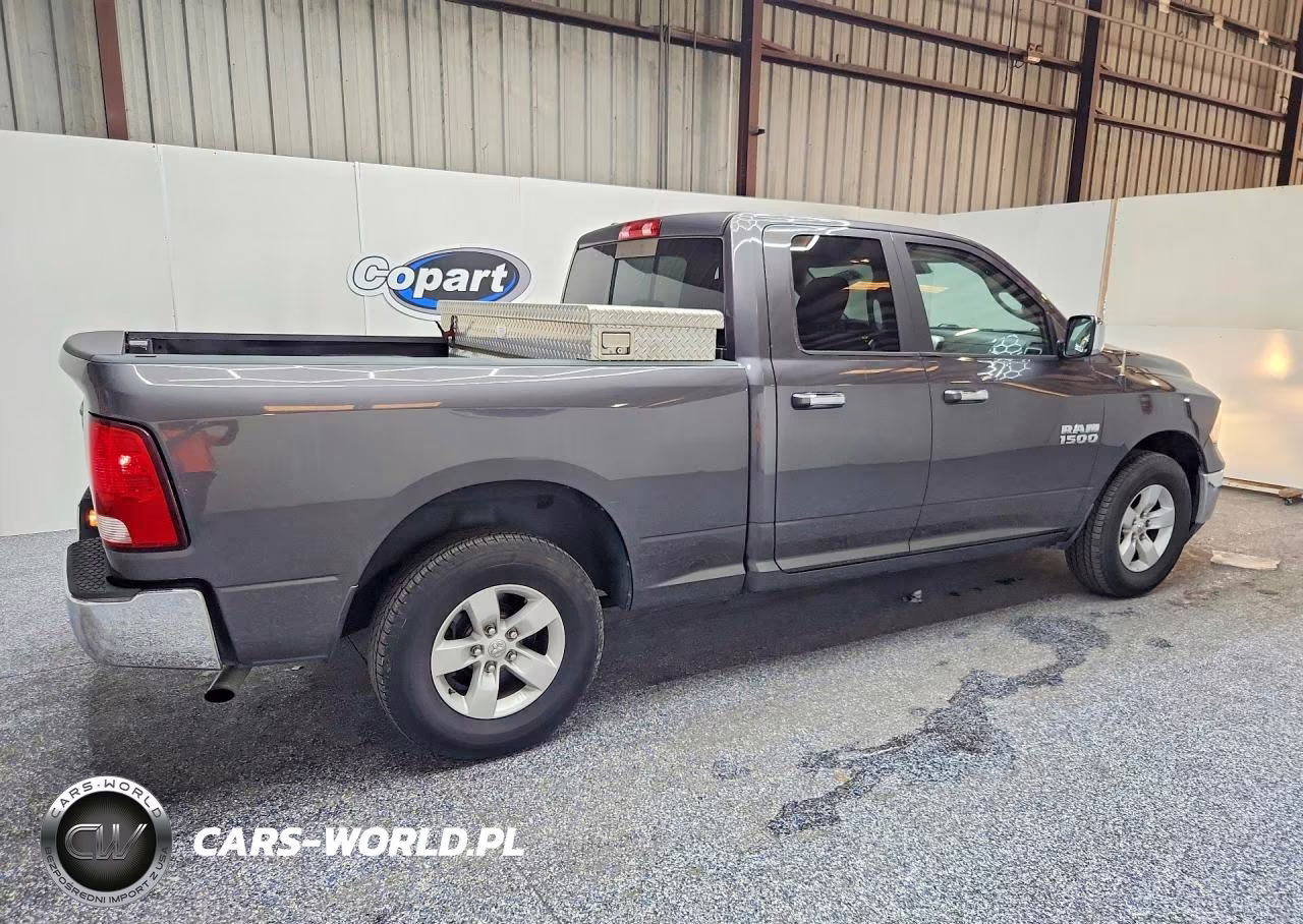 2018 Ram 1500 Slt VIN:1C6RR6GG1JS317284 - 3