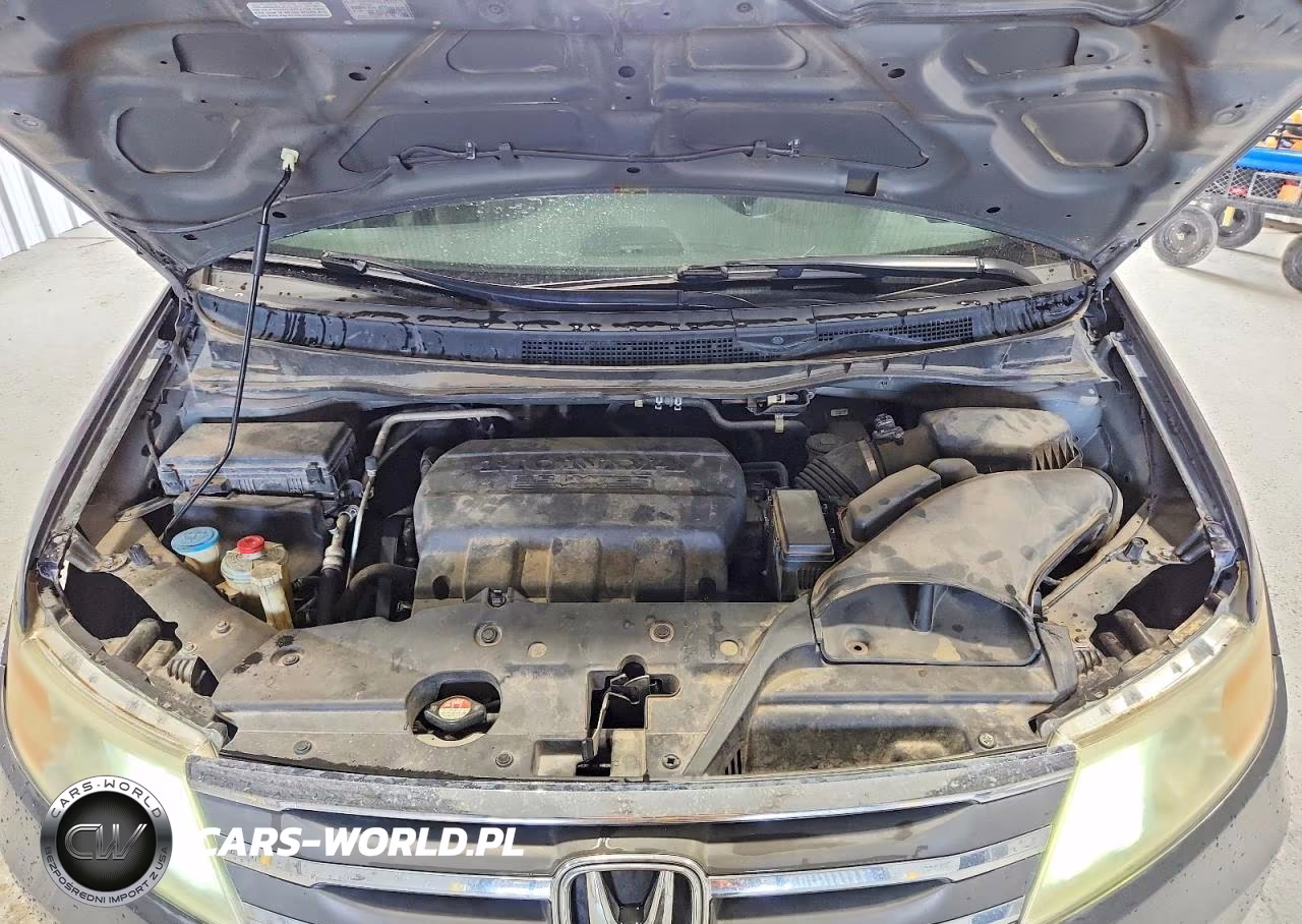 2011 Honda Odyssey Exl VIN:5FNRL5H6XBB015100 - 12