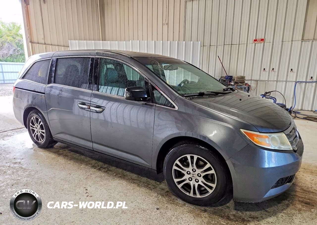 2011 Honda Odyssey Exl VIN:5FNRL5H6XBB015100 - 4